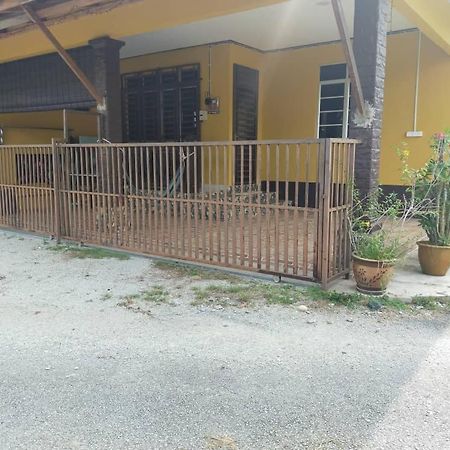 Rumah Tumpangan Di Kuala Terengganu, Terengganu Homestay D Exterior photo